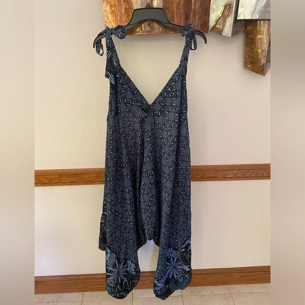 Free People Blue Wide Leg Floral Jumpsuit M